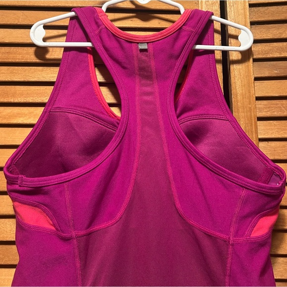 Nike Dri-Fit Raspberry & Pink Racerback Workout Top - Picture 10 of 16